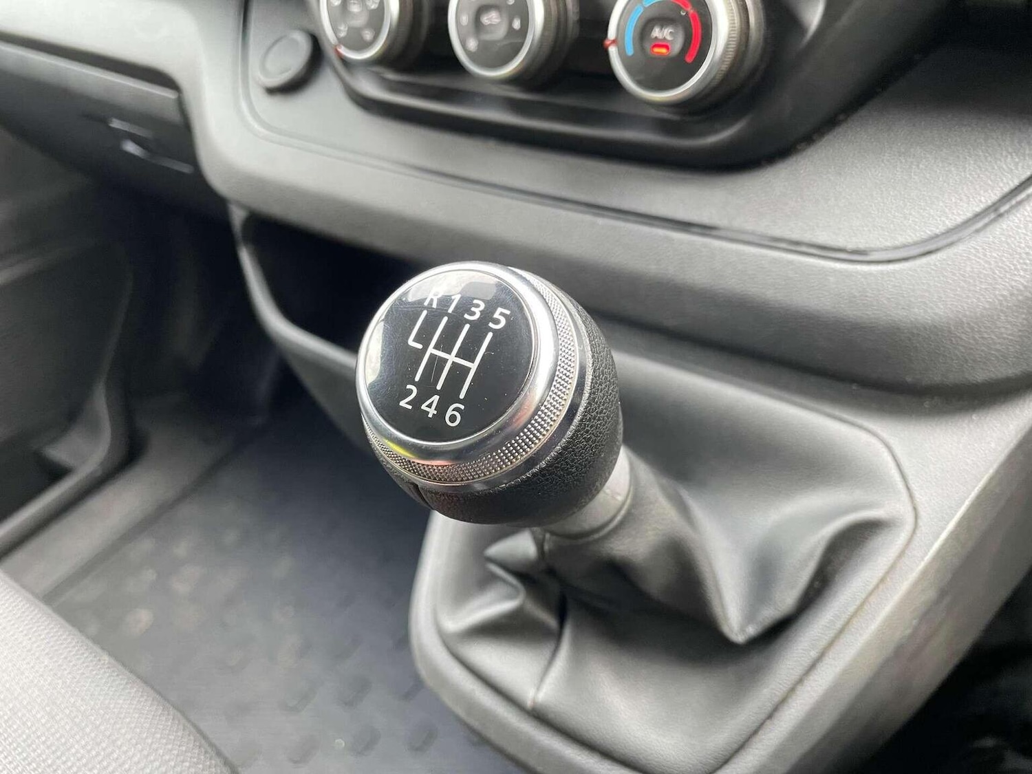 Used Renault Trafic 2023 for sale - 76488684: Photo 26