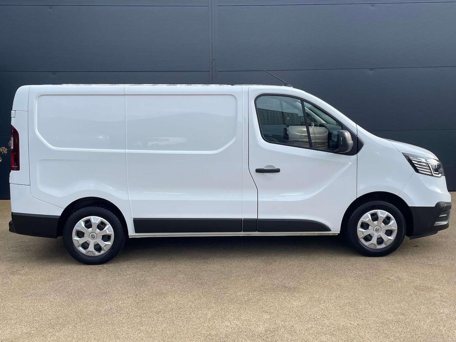 Used Renault Trafic 2023 for sale - 76488684: Photo 7