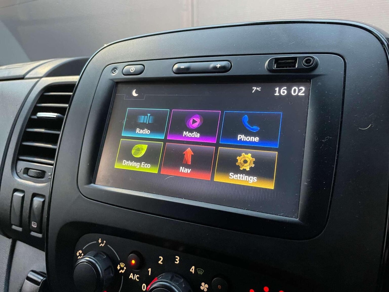 Used Vauxhall Vivaro 2018 for sale - 76836977: Photo 44