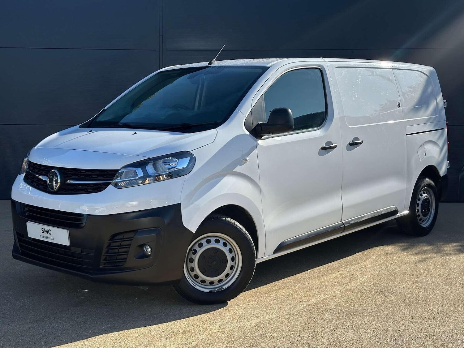 Used Vauxhall Vivaro 2022 for sale - 76427959: Photo 1
