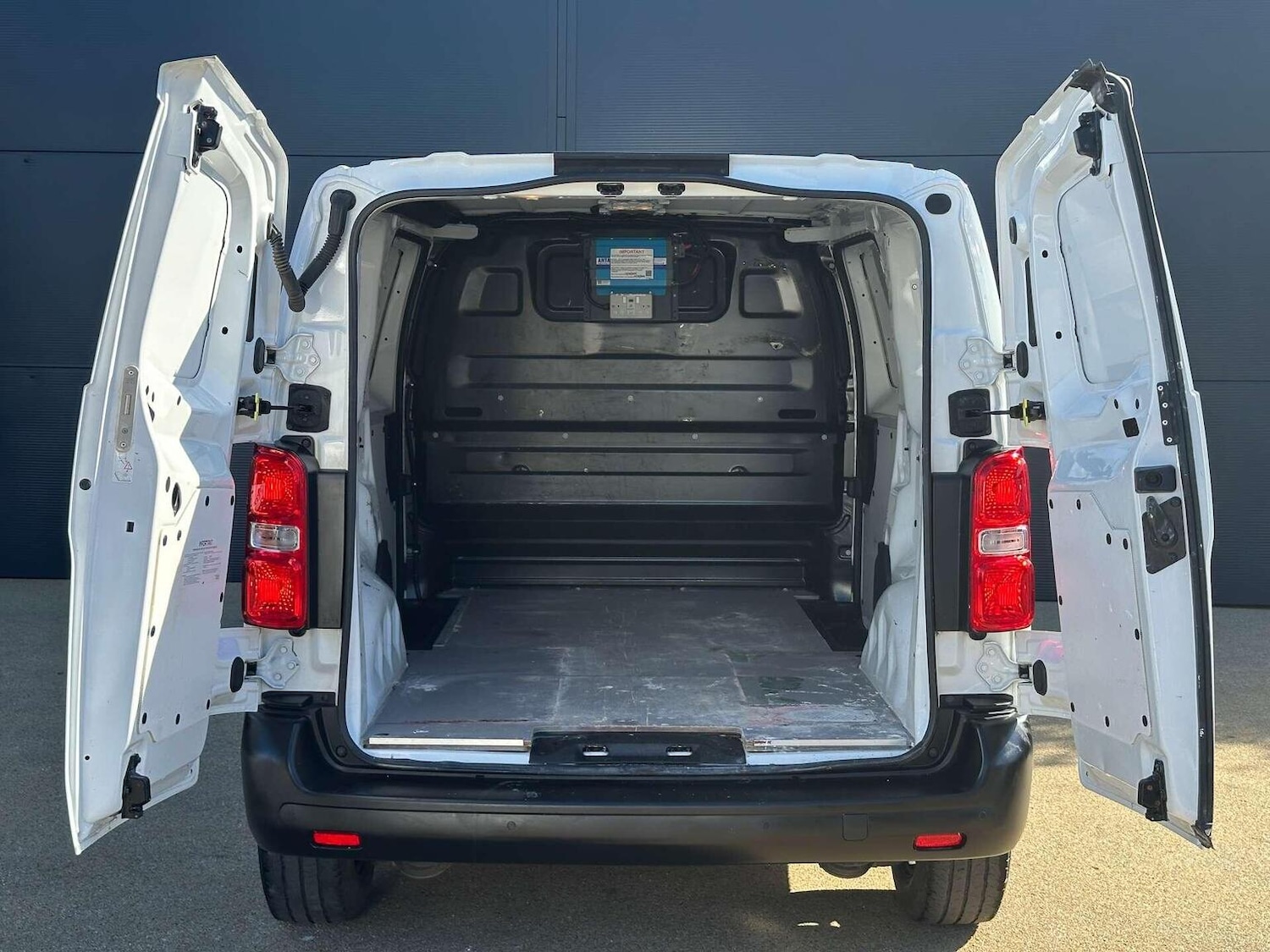 Used Vauxhall Vivaro 2022 for sale - 76427959: Photo 20