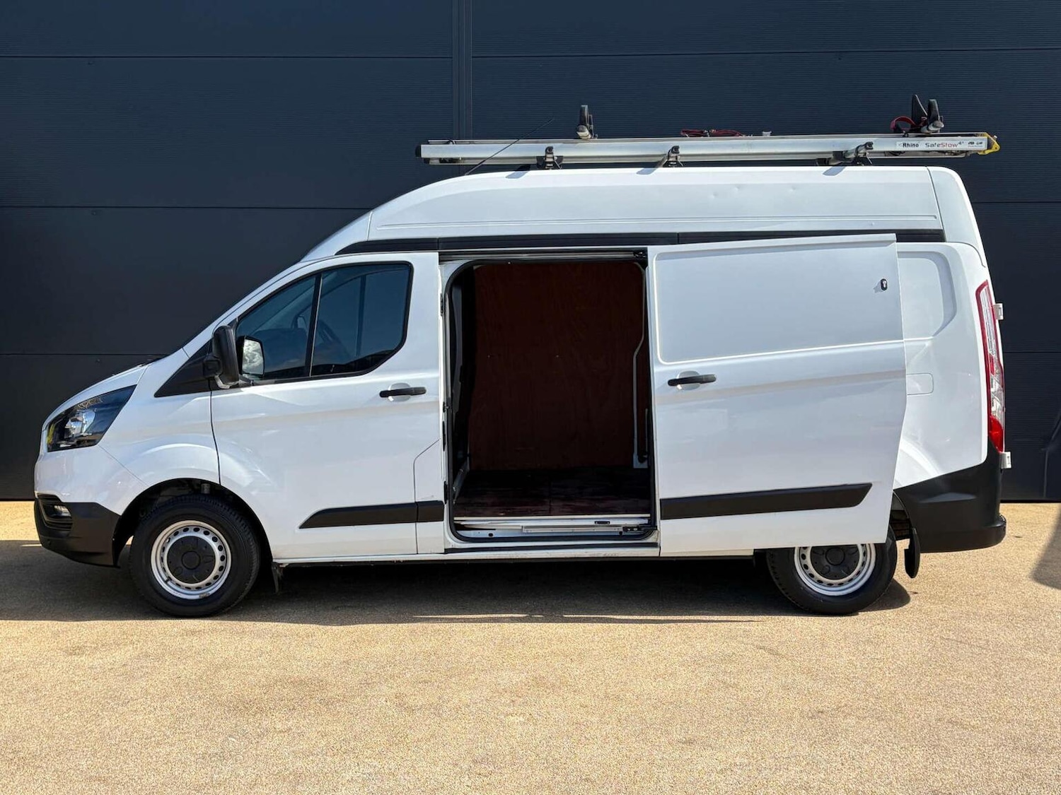 Used Ford Transit Custom 2021 for sale - 77888437: Photo 11