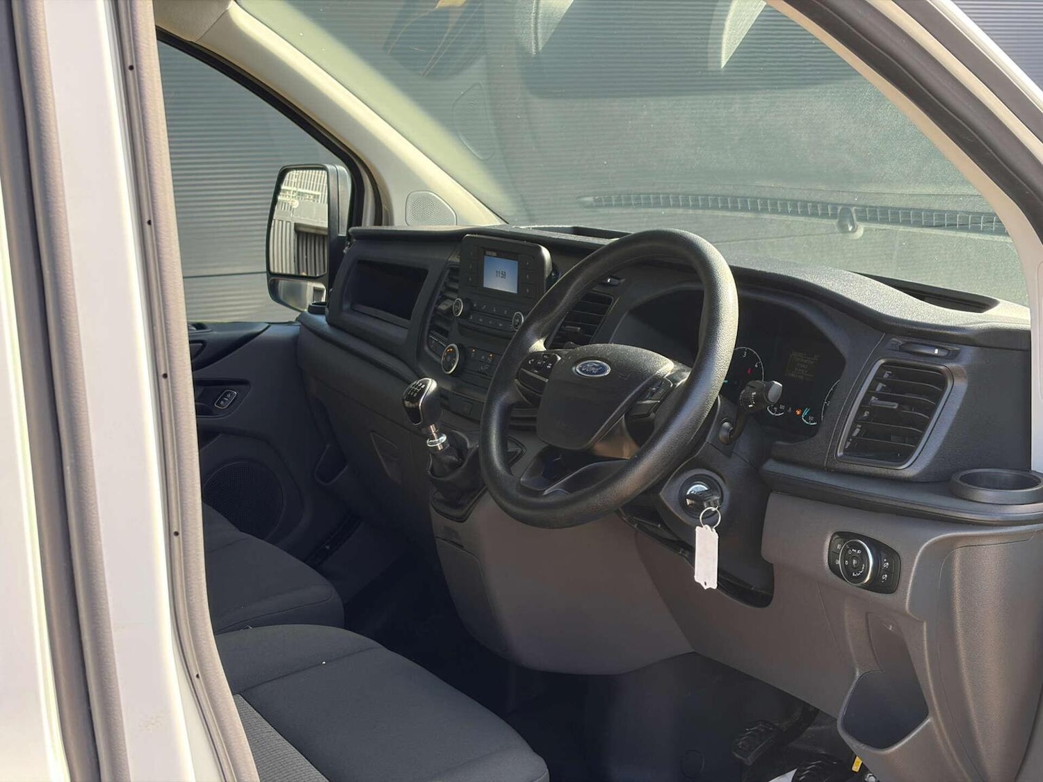 Used Ford Transit Custom 2021 for sale - 77888437: Photo 2