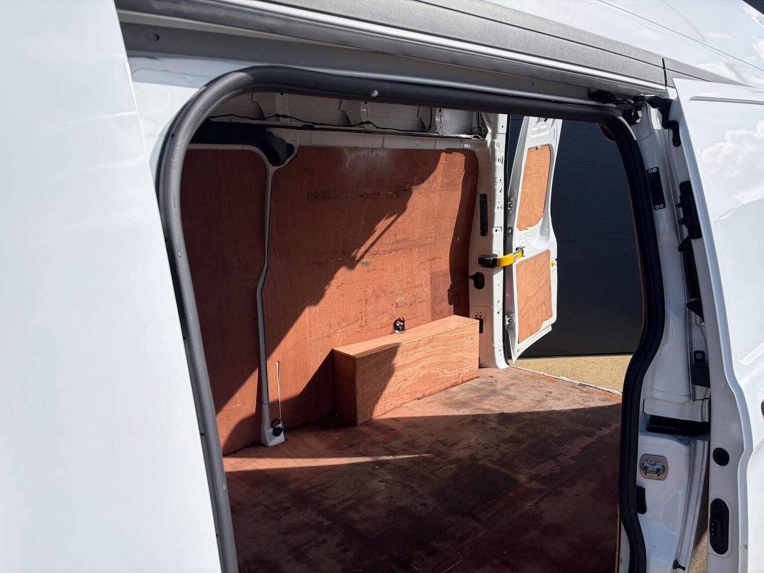 Used Ford Transit Custom 2021 for sale - 77888437: Photo 5