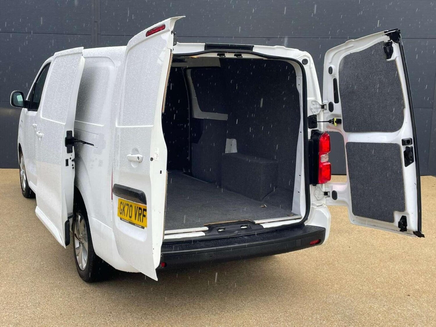 Used Citroen Dispatch 2020 for sale - 76427960: Photo 13