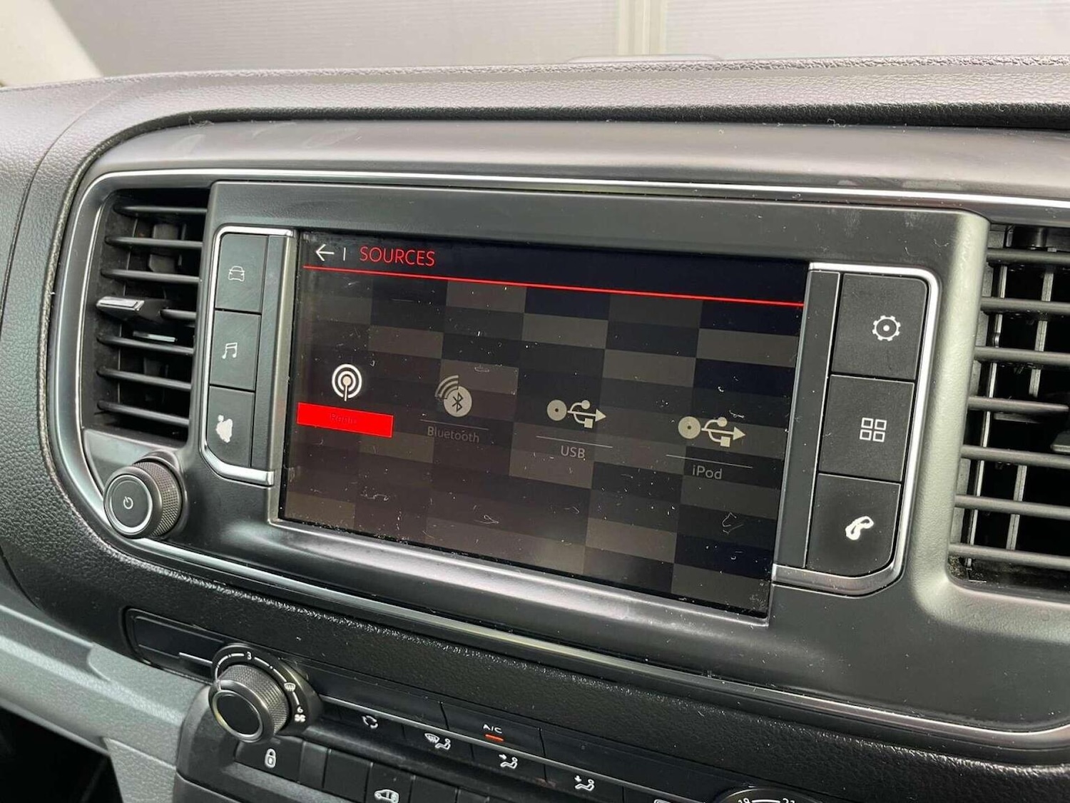 Used Citroen Dispatch 2020 for sale - 76427960: Photo 37