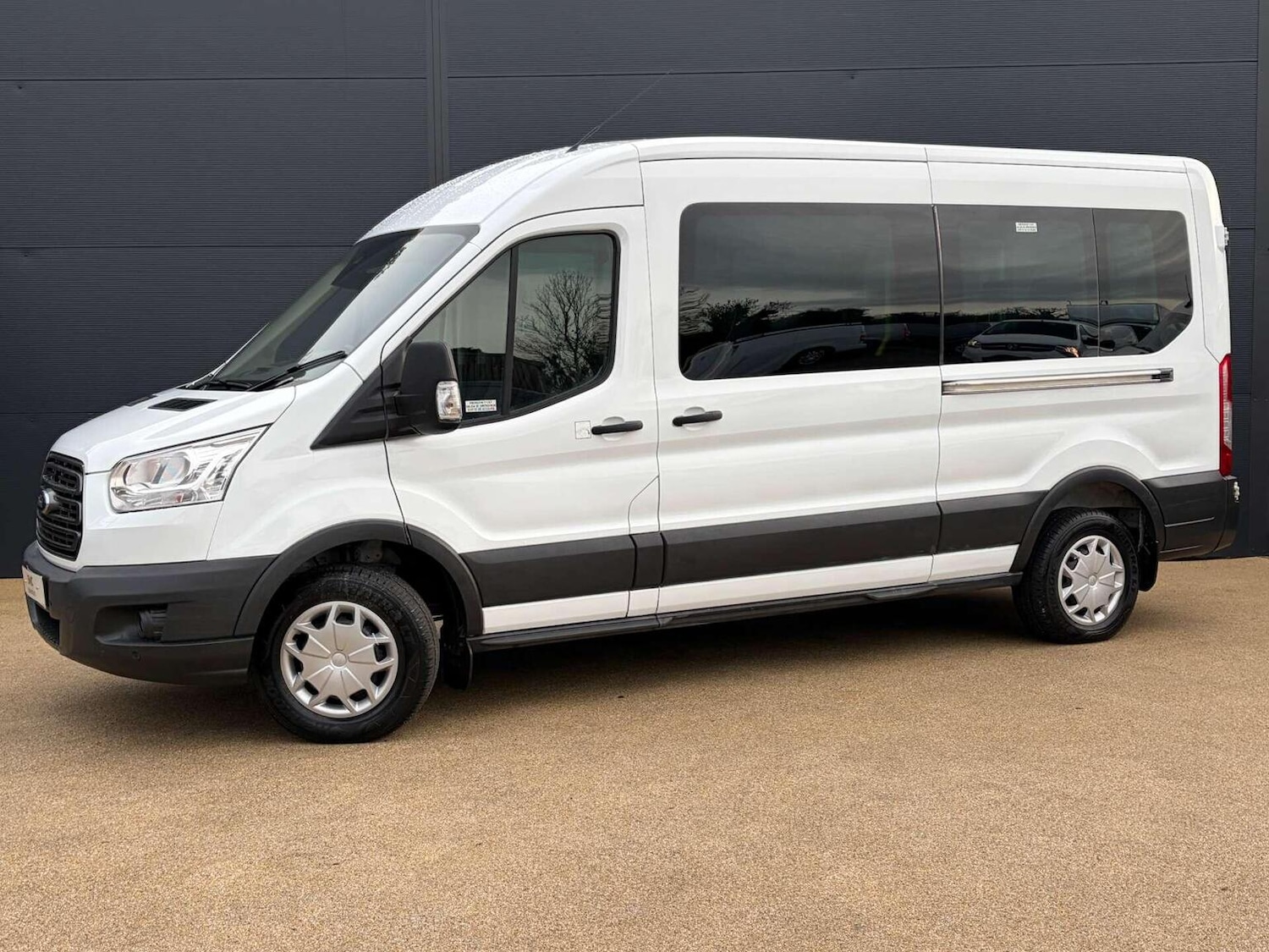 Used Ford Transit 2017 for sale - 77154442: Photo 1