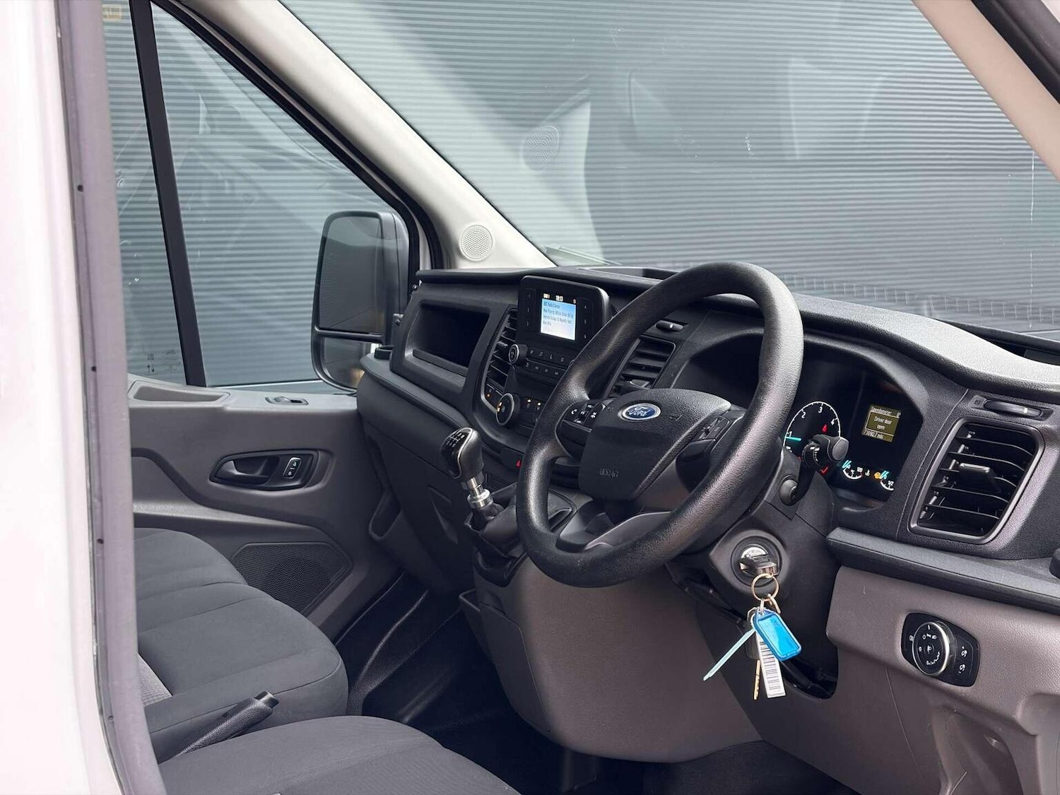 Used Ford Transit 2020 for sale - 77271026: Photo 2