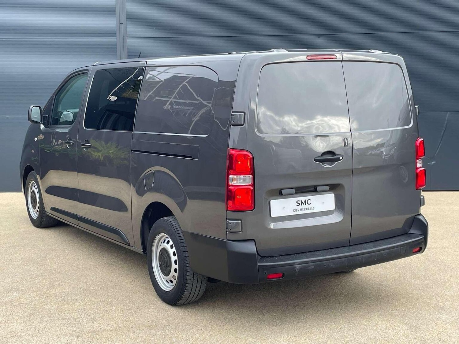 Used Vauxhall Vivaro 2022 for sale - 76427937: Photo 3