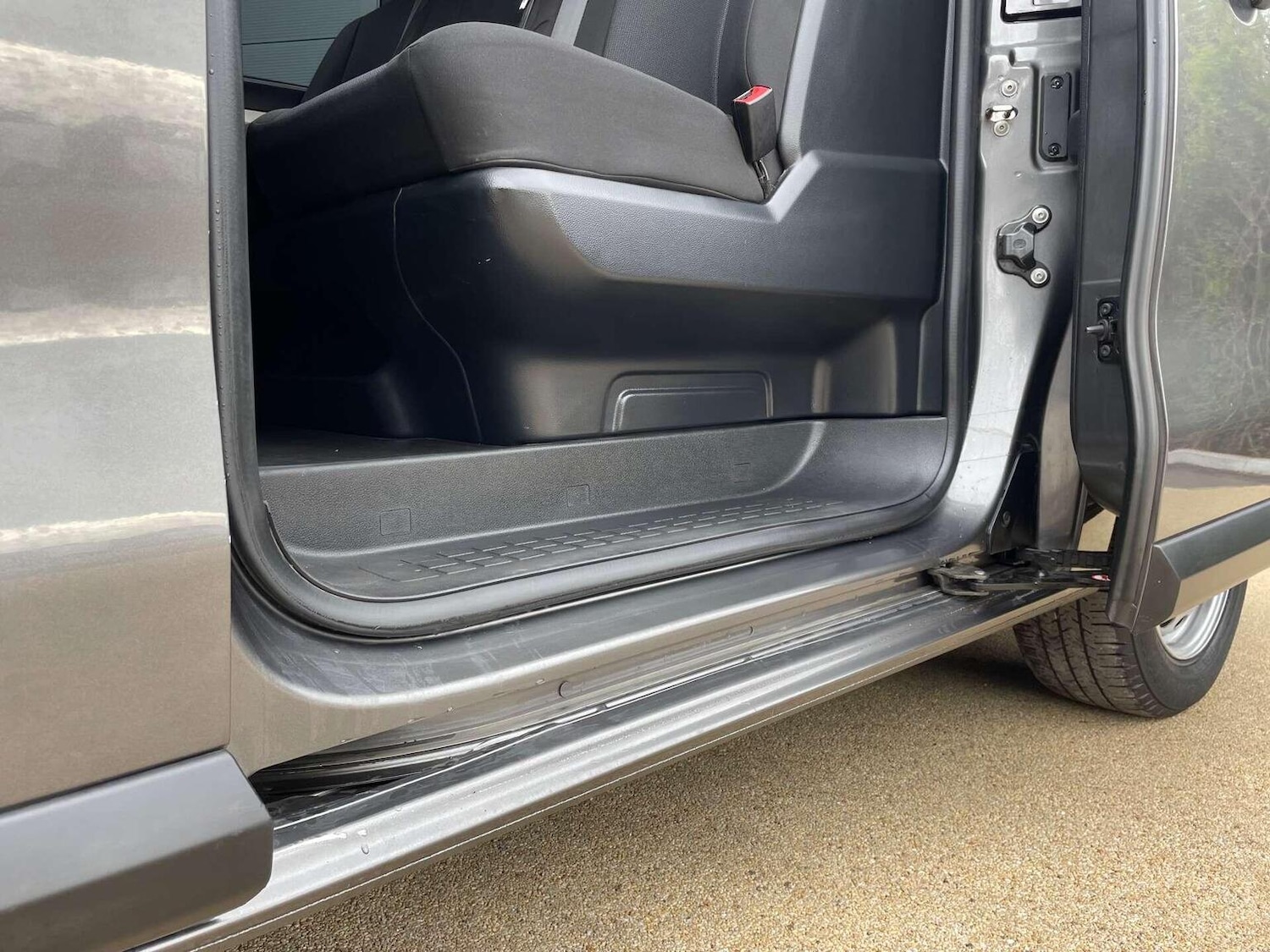 Used Vauxhall Vivaro 2022 for sale - 76427937: Photo 5