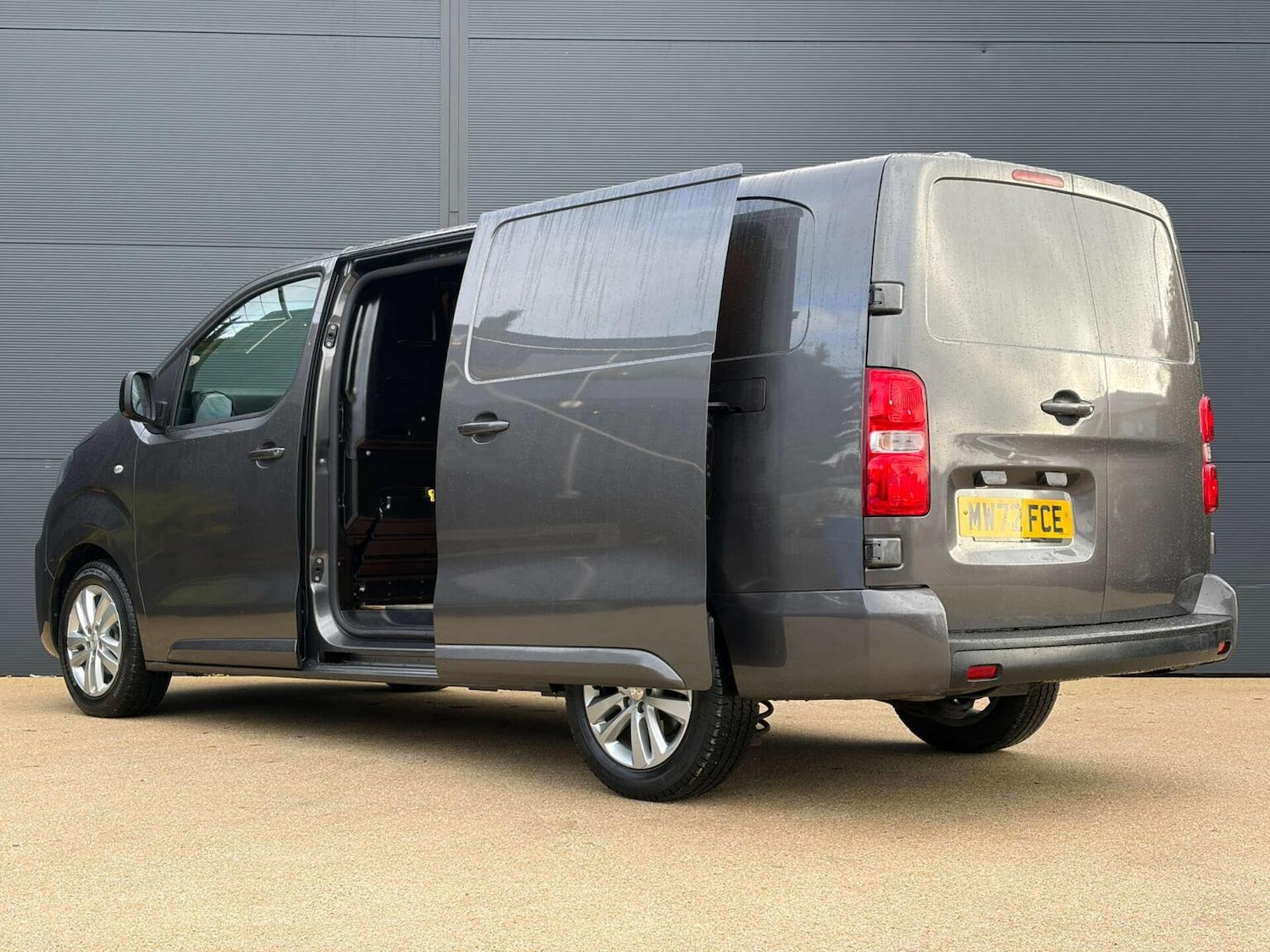 Used Peugeot Expert 2022 for sale - 77370622: Photo 16