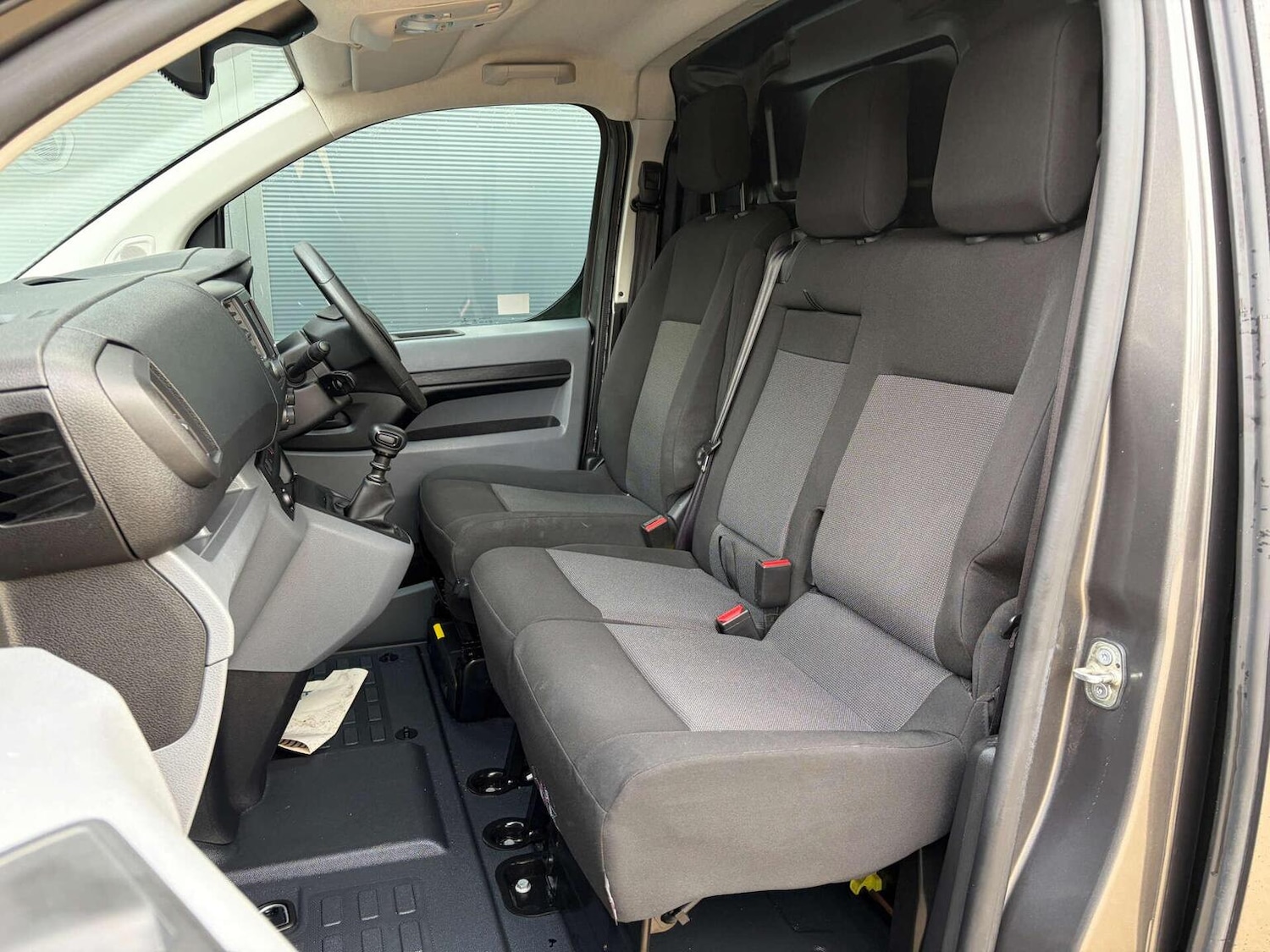 Used Peugeot Expert 2022 for sale - 77370622: Photo 28