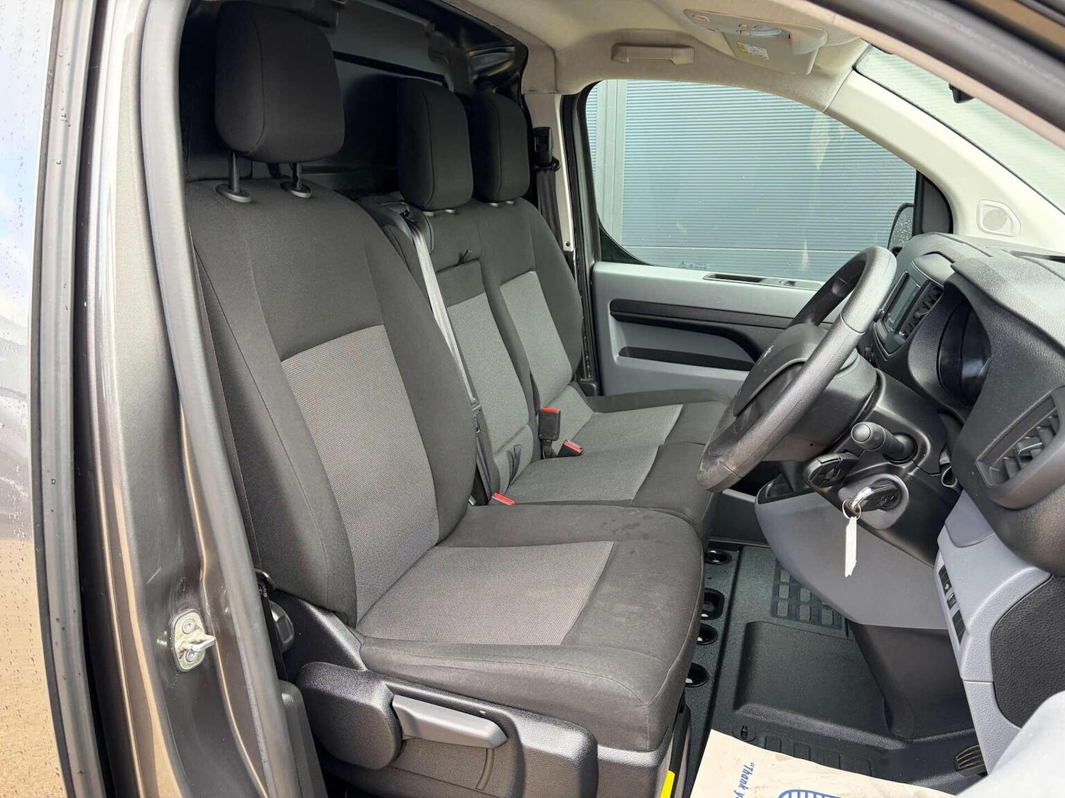 Used Peugeot Expert 2022 for sale - 77370622: Photo 29