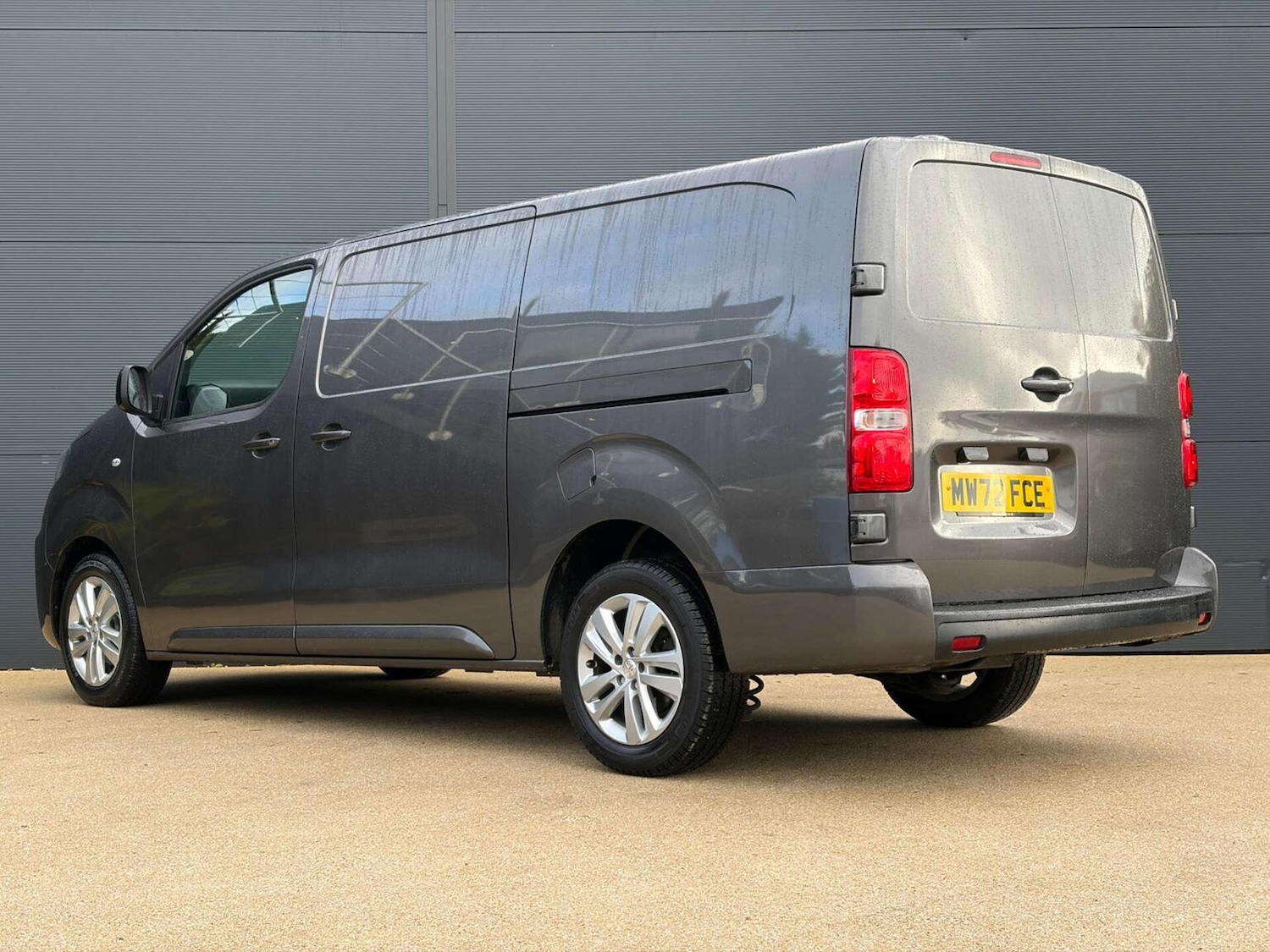 Used Peugeot Expert 2022 for sale - 77370622: Photo 3