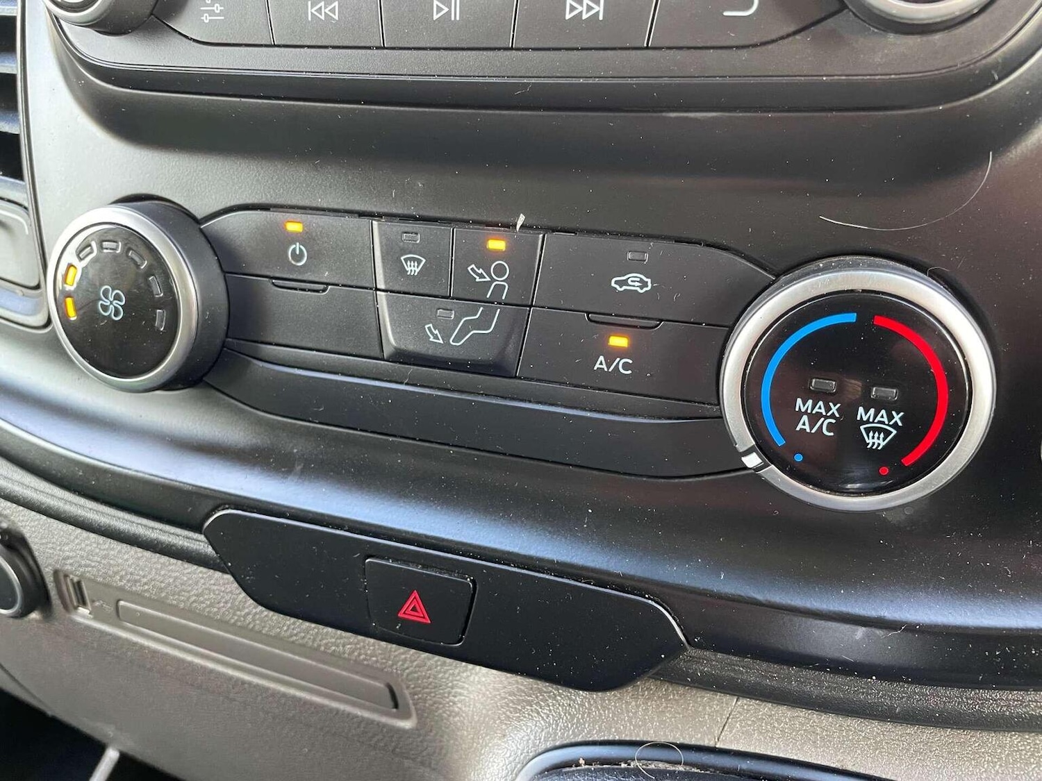 Used Ford Transit 2019 for sale - 76427928: Photo 24