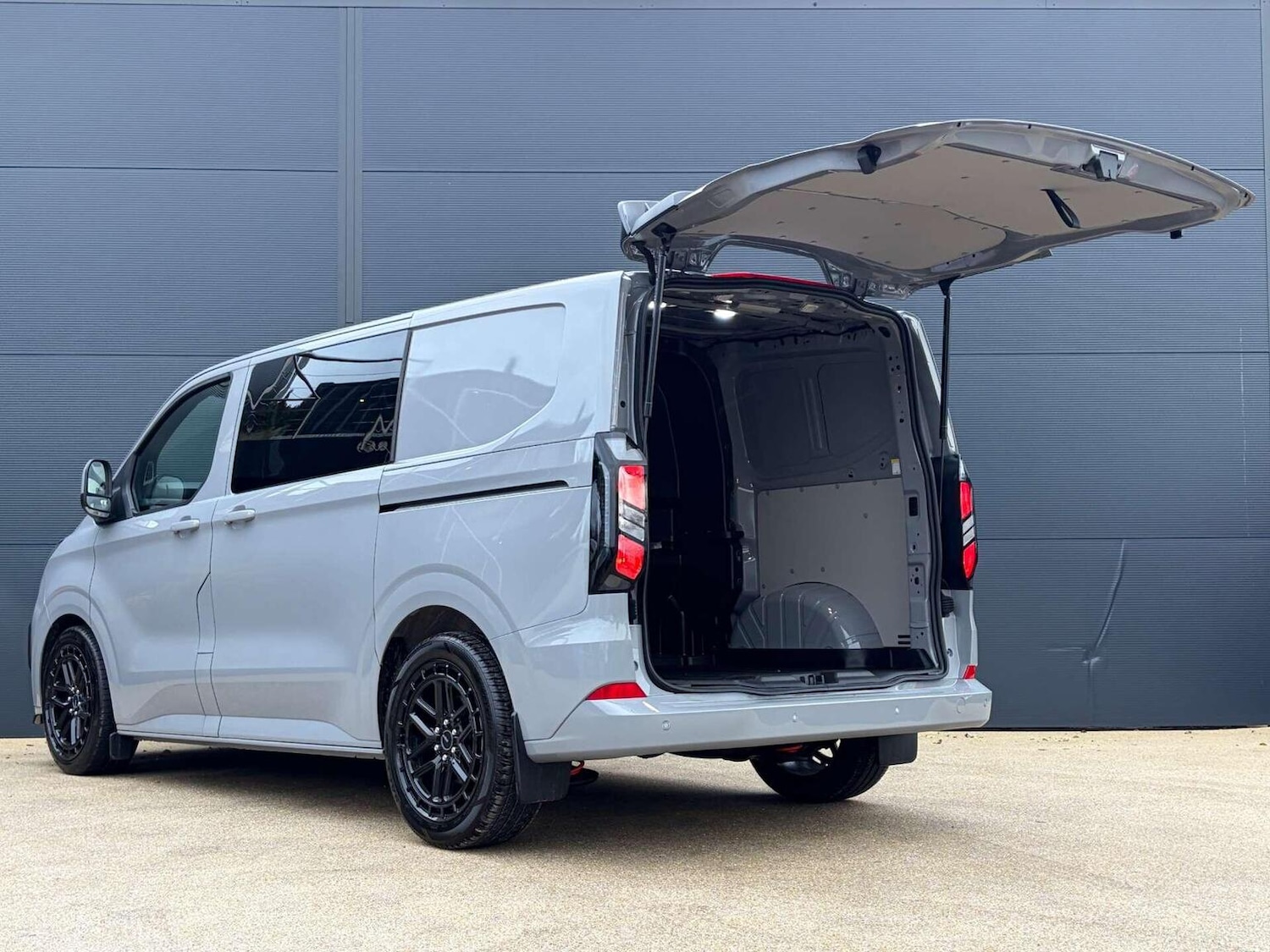 Used Ford Transit Custom 2025 for sale - 77329104: Photo 17