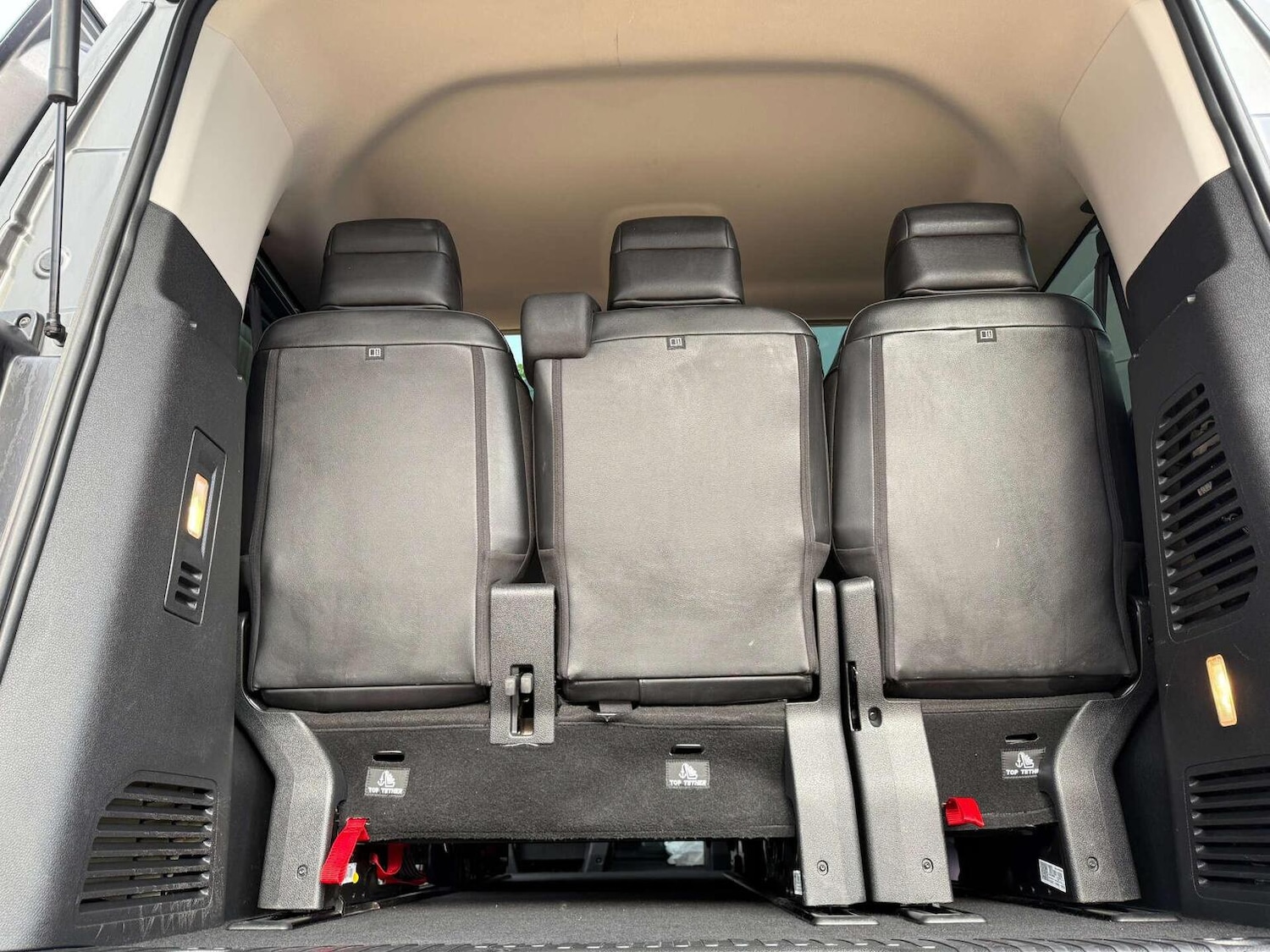 Used Peugeot Traveller 2023 for sale - 76427920: Photo 23