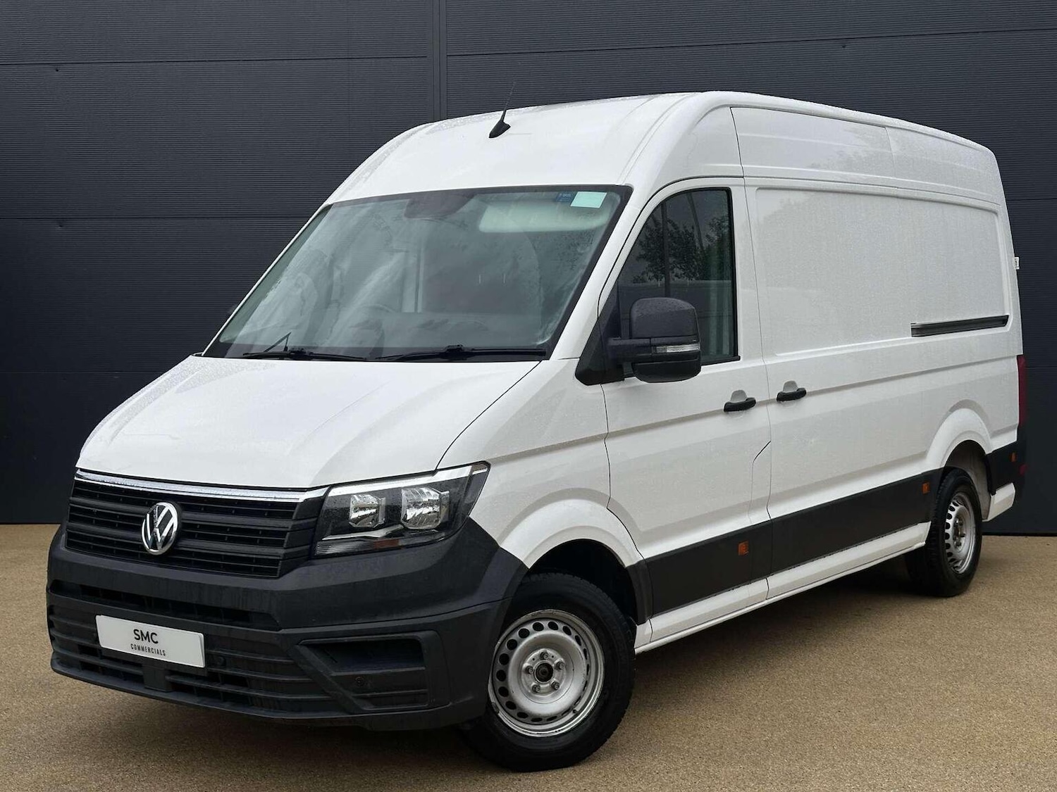 Used Volkswagen Crafter 2023 for sale - 76427924: Photo 1