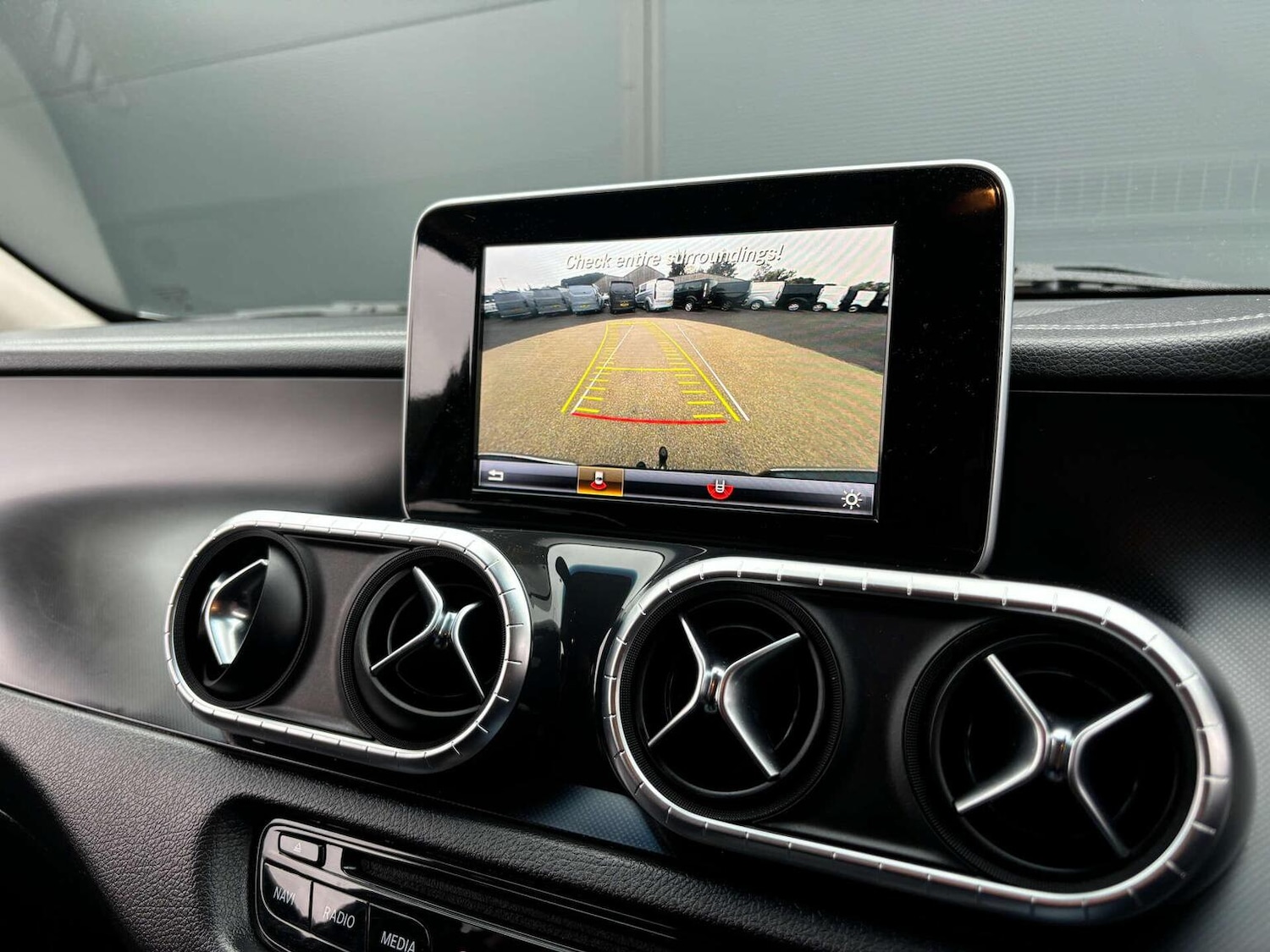 Used Mercedes-Benz X Class 2019 for sale - 76427923: Photo 43