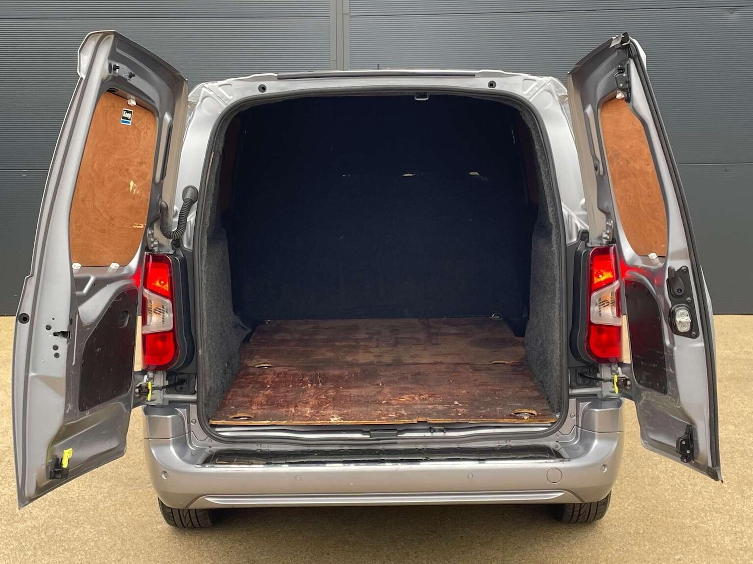 Used Vauxhall Combo 2019 for sale - 76427922: Photo 15