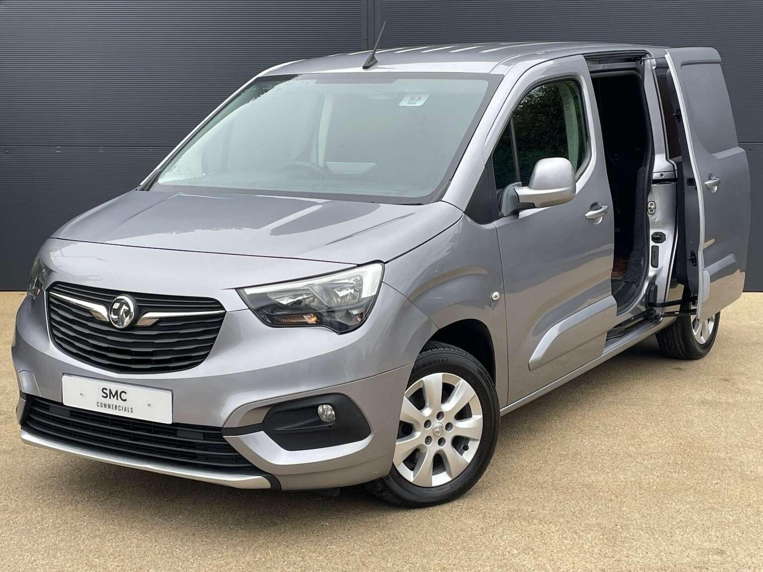 Used Vauxhall Combo 2019 for sale - 76427922: Photo 4