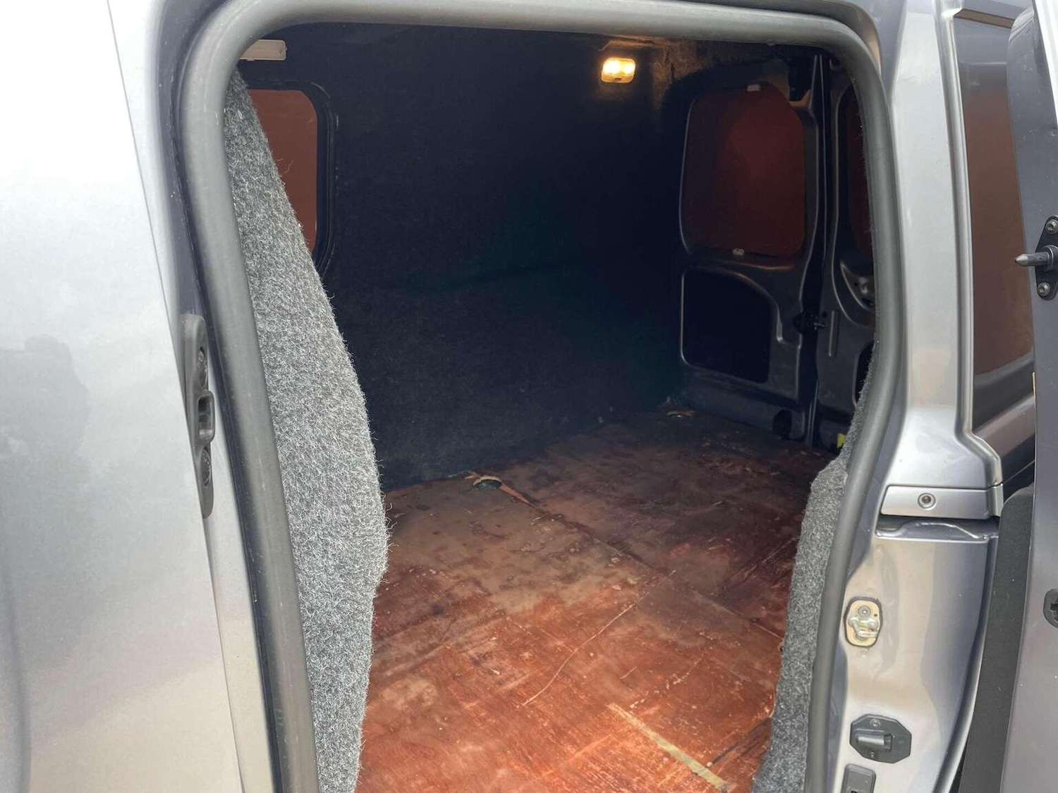 Used Vauxhall Combo 2019 for sale - 76427922: Photo 8