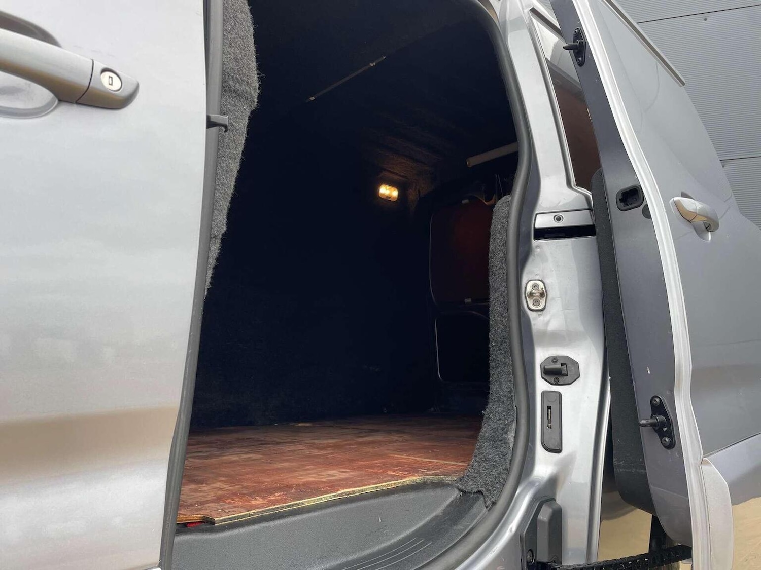 Used Vauxhall Combo 2019 for sale - 76427922: Photo 9