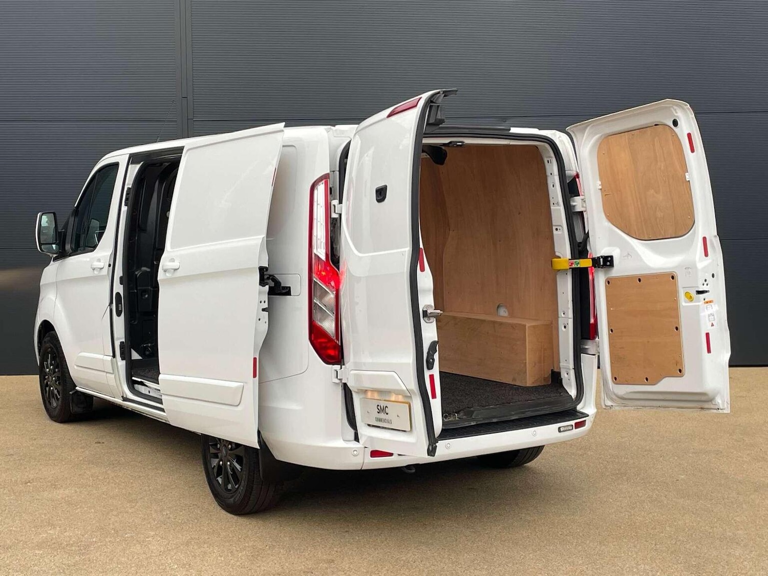 Used Ford Transit Custom 2022 for sale - 76427886: Photo 8