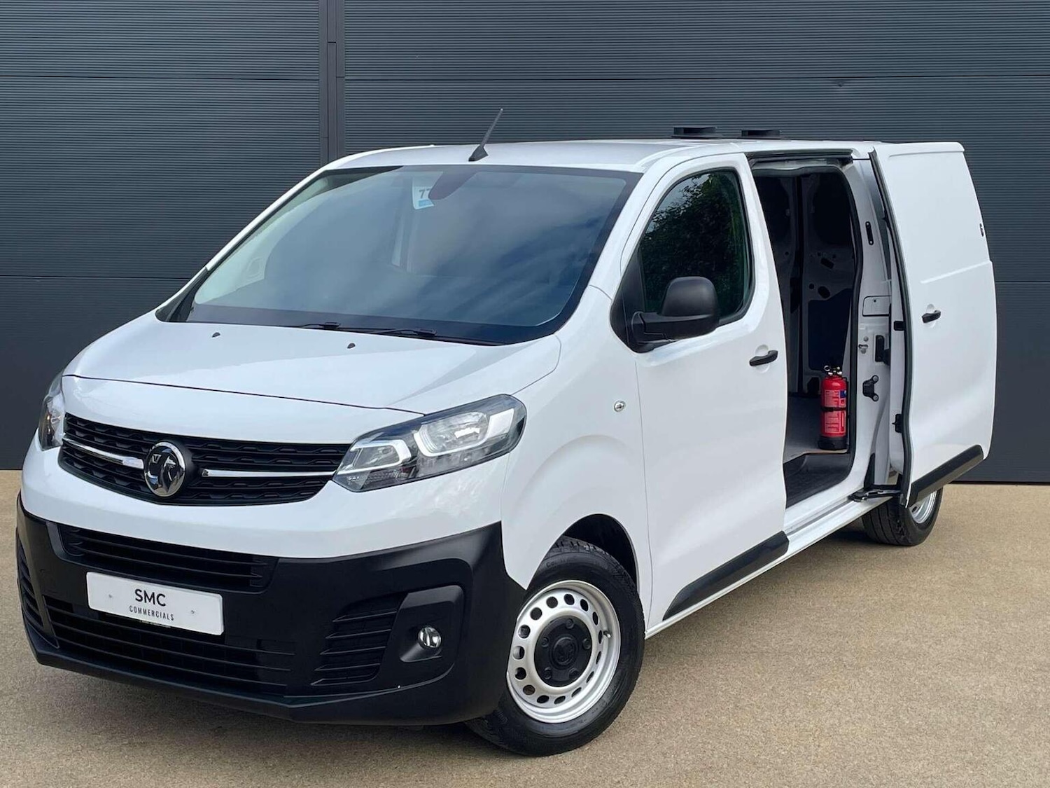 Used Vauxhall Vivaro 2022 for sale - 76427887: Photo 3