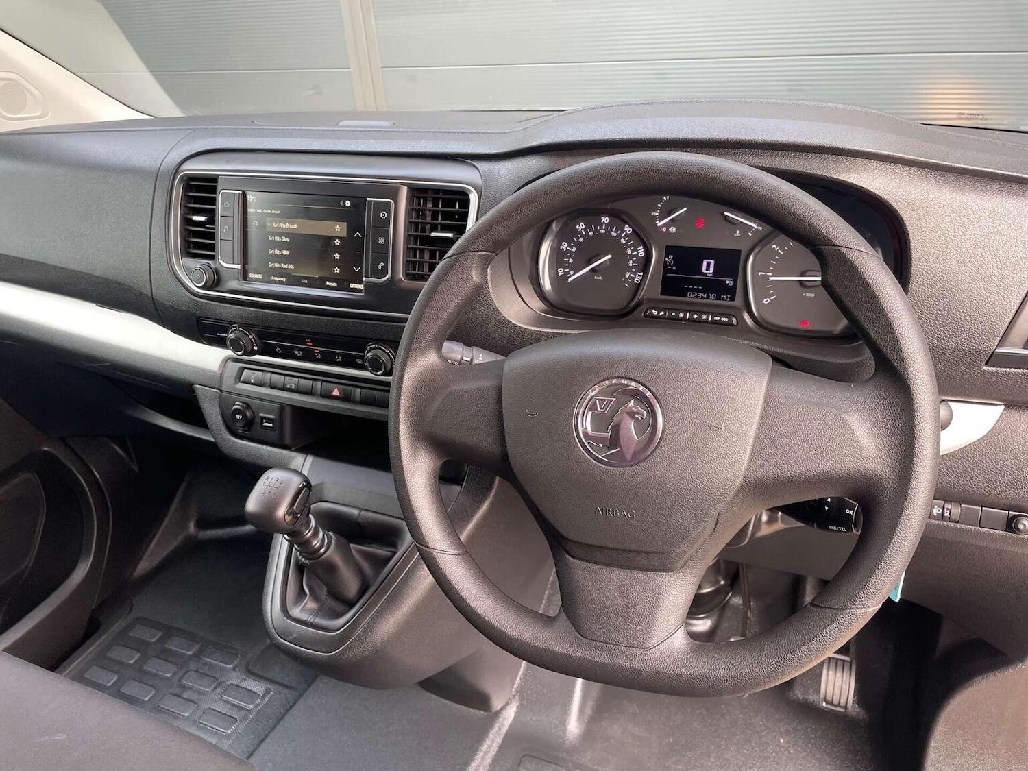 Used Vauxhall Vivaro 2022 for sale - 76427887: Photo 4