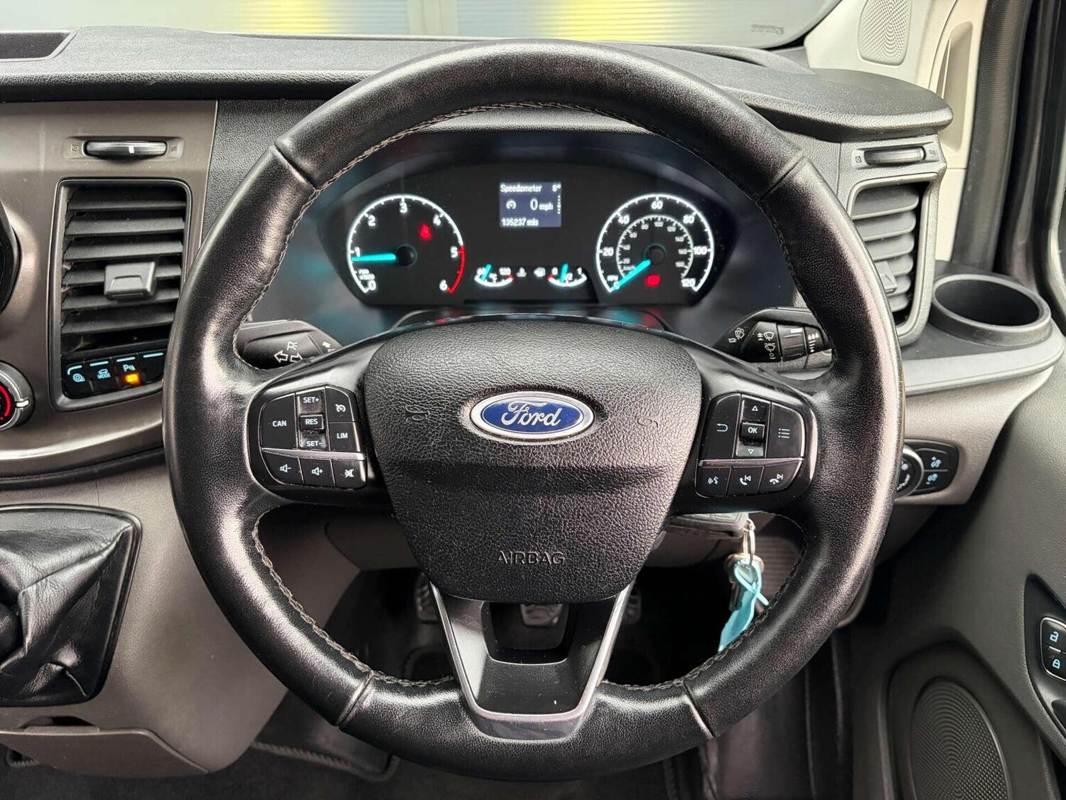 Used Ford Transit Custom 2022 for sale - 77417200: Photo 32