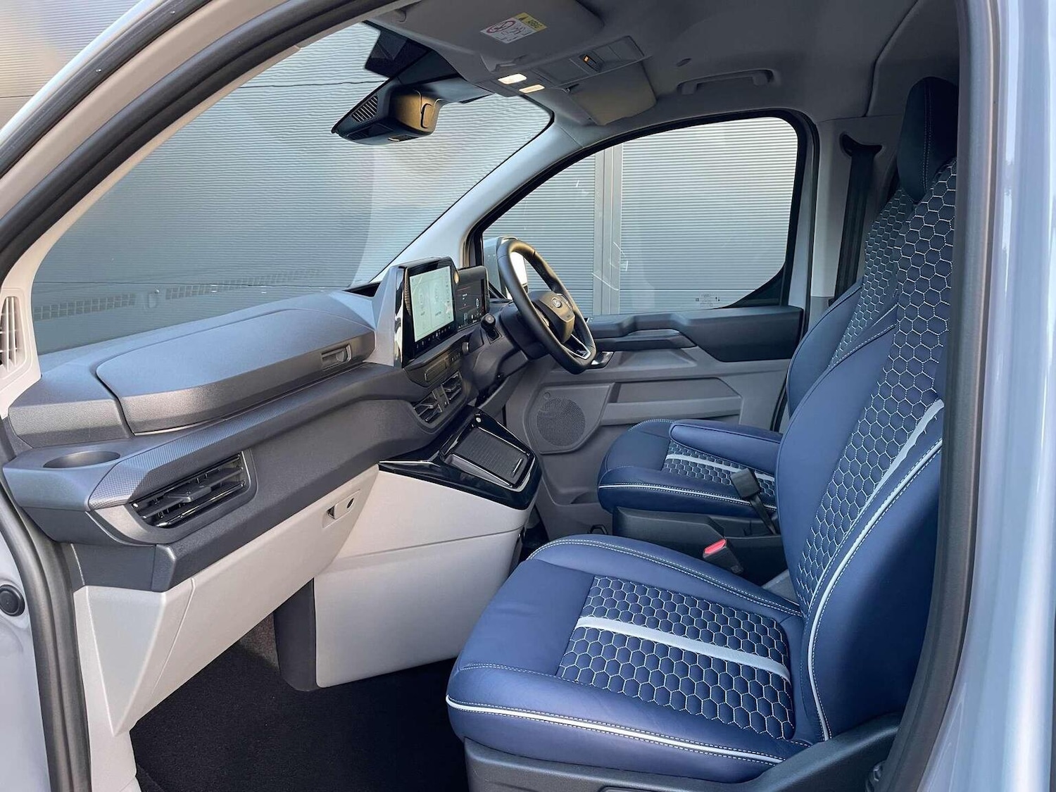 Used Ford Transit Custom 2025 for sale - 76807226: Photo 29