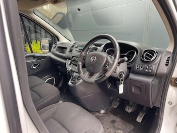 Used Vauxhall Vivaro 2018 for sale - 76483040: Photo