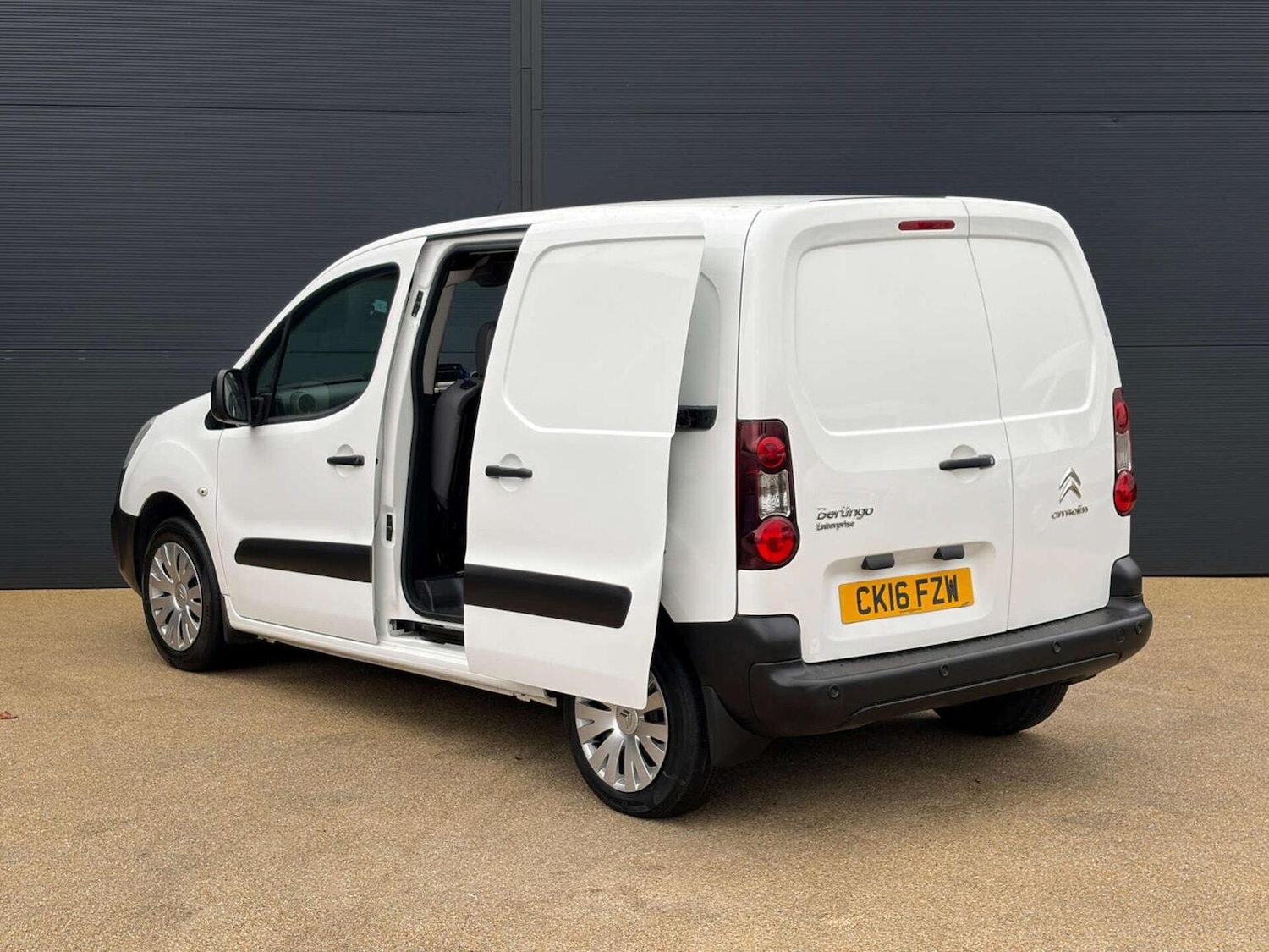 Used Citroen Berlingo 2016 for sale - 77830103: Photo 13