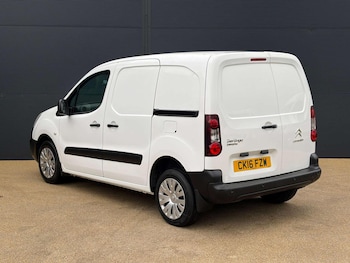 Used Citroen Berlingo 2016 for sale - 77830103: Photo
