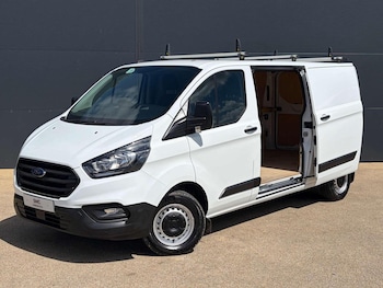 Used Ford Transit Custom 2023 for sale - 78846122: Photo