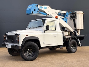 Used Land Rover Defender 2015 for sale - 77008186: Photo