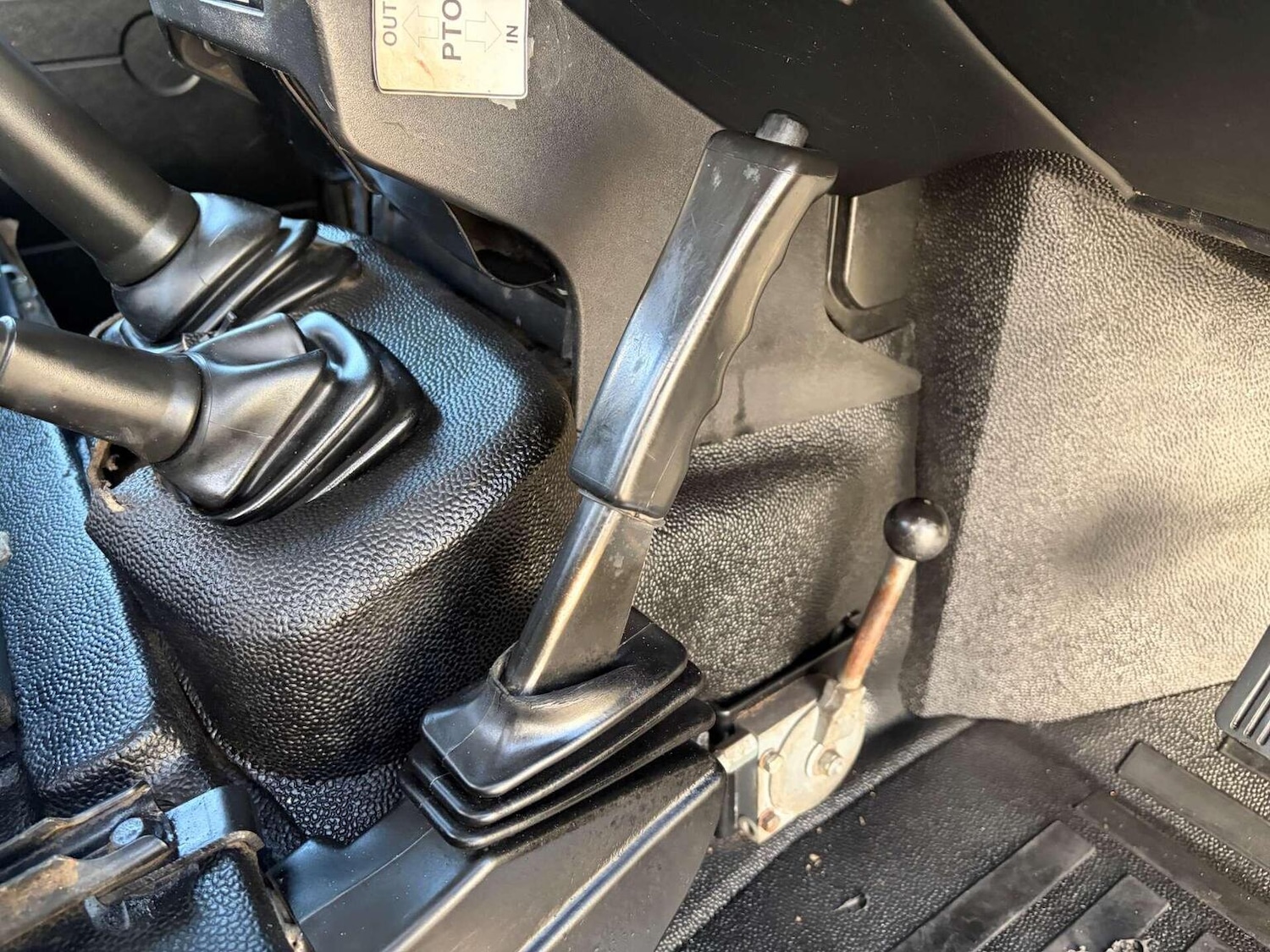 Used Land Rover Defender 2015 for sale - 77008186: Photo 25