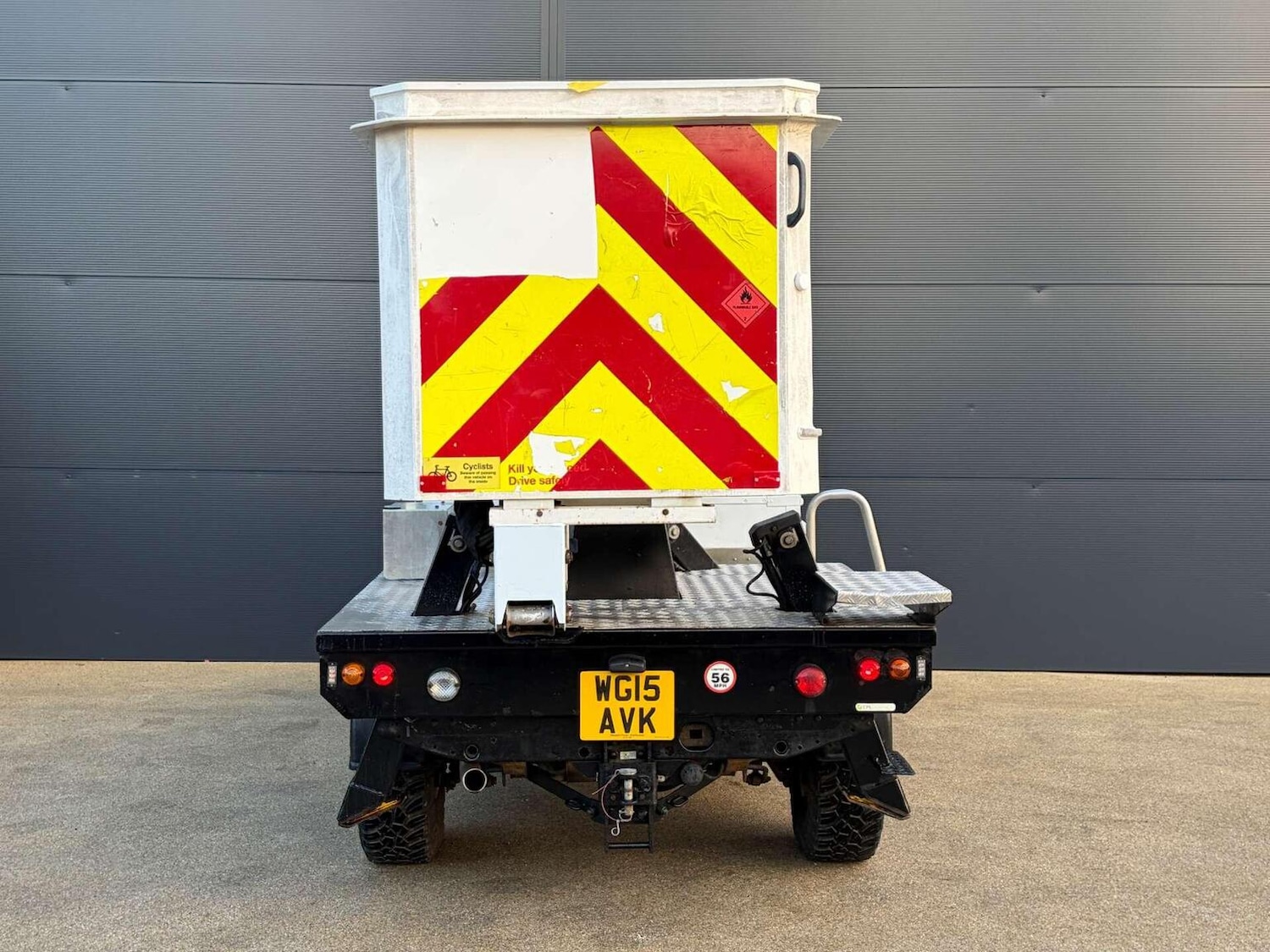 Used Land Rover Defender 2015 for sale - 77008186: Photo 3