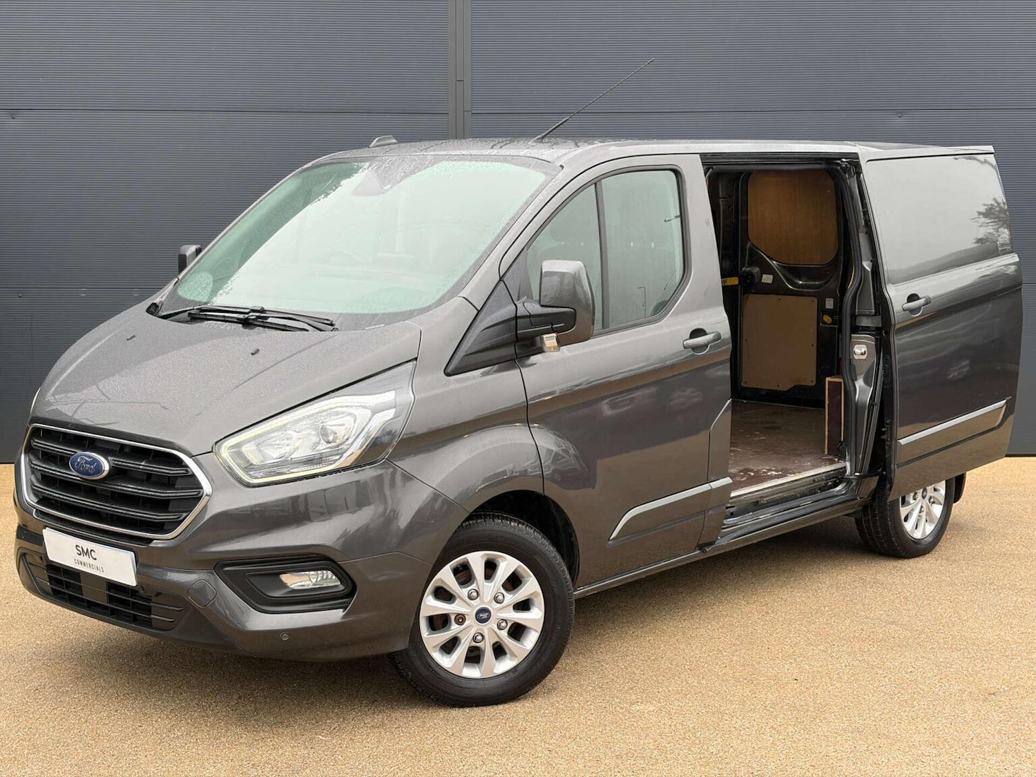 Used Ford Transit Custom 2021 for sale - 77802671: Photo 2