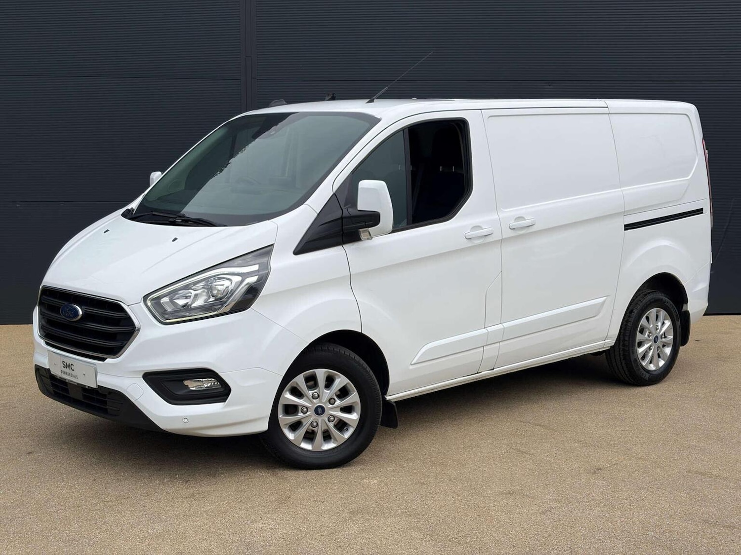 Used Ford Transit Custom 2022 for sale - 77792905: Photo 1