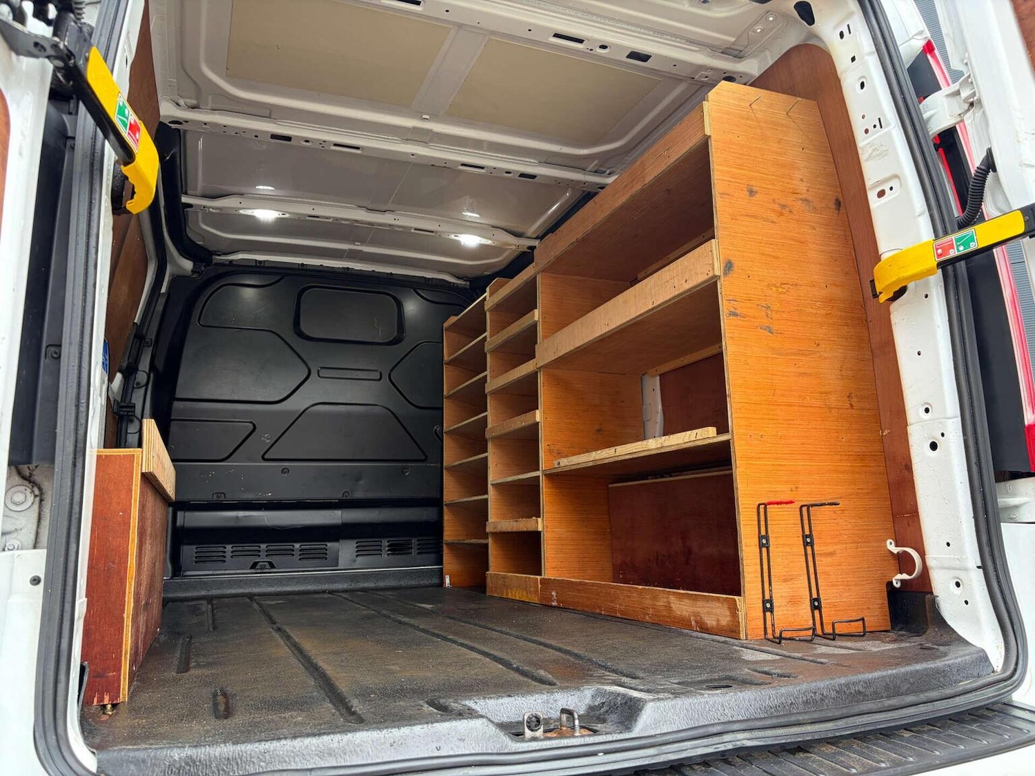 Used Ford Transit Custom 2022 for sale - 77792905: Photo 17