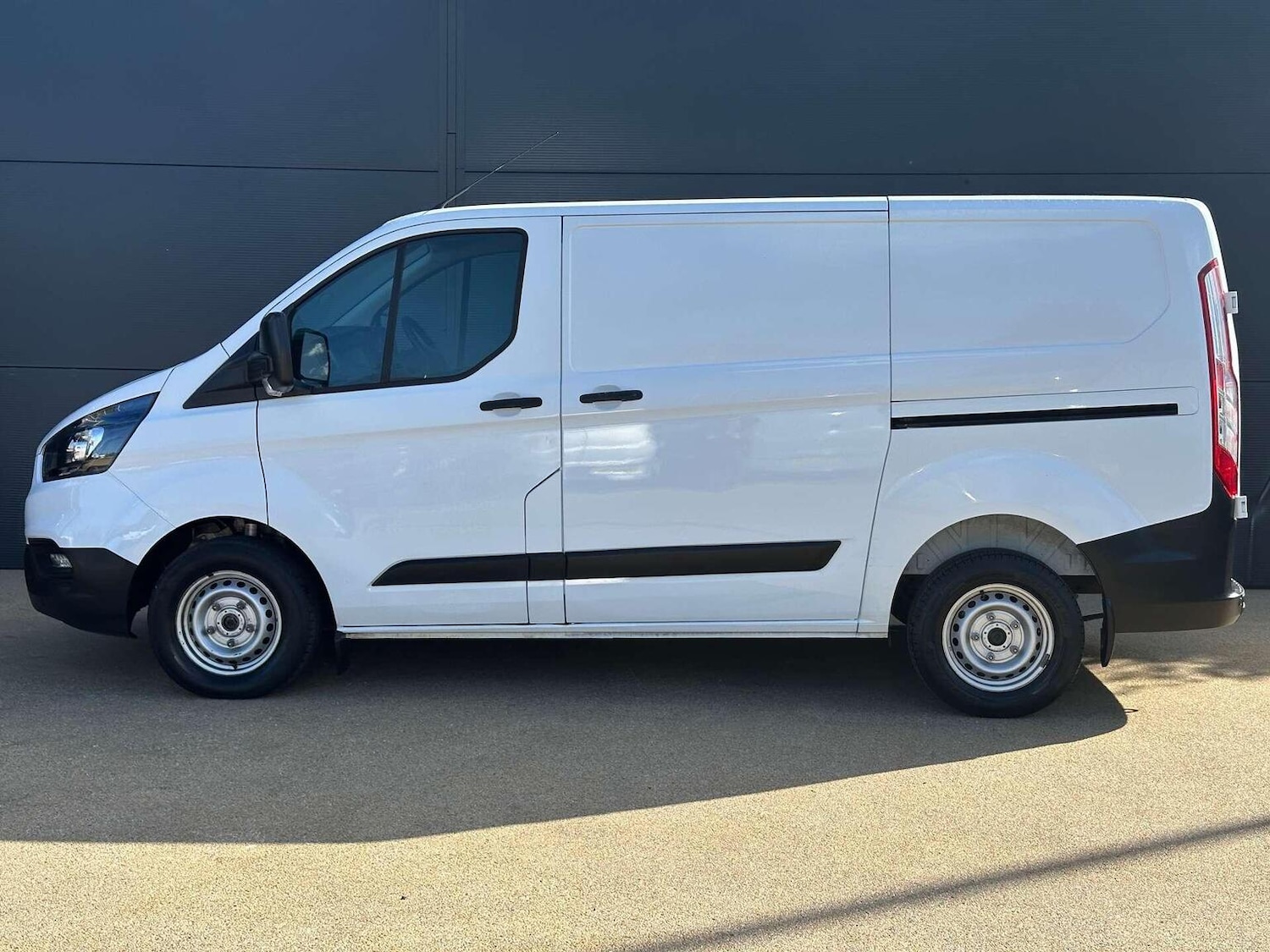 Used Ford Transit Custom 2021 for sale - 76427881: Photo 11