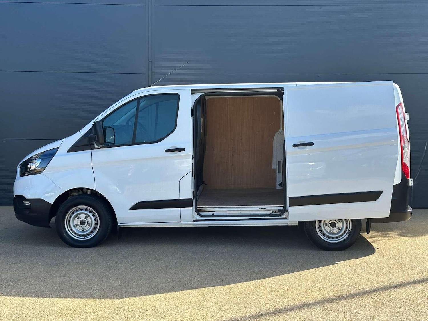 Used Ford Transit Custom 2021 for sale - 76427881: Photo 12