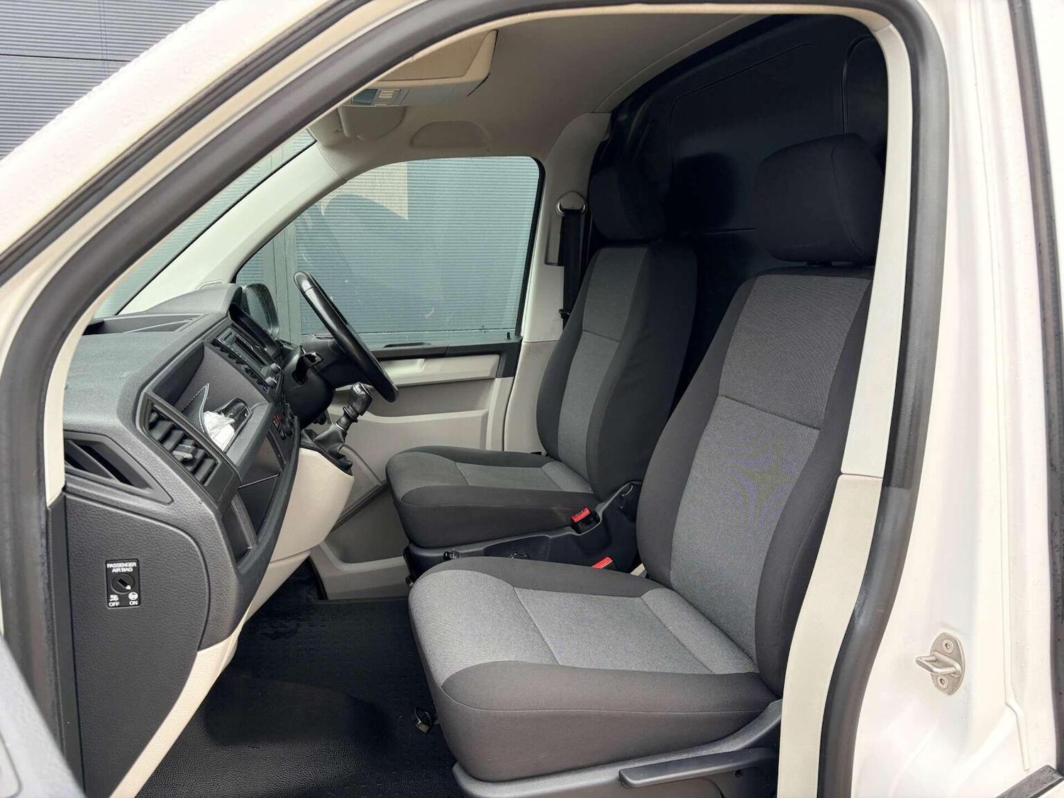 Used Volkswagen Transporter 2019 for sale - 77282710: Photo 25