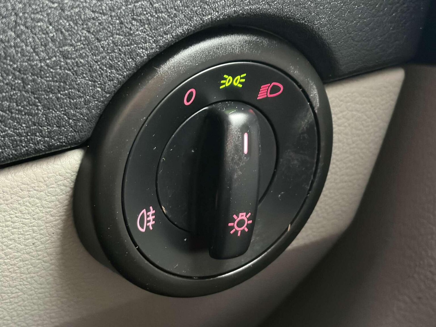 Used Volkswagen Transporter 2019 for sale - 77282710: Photo 28