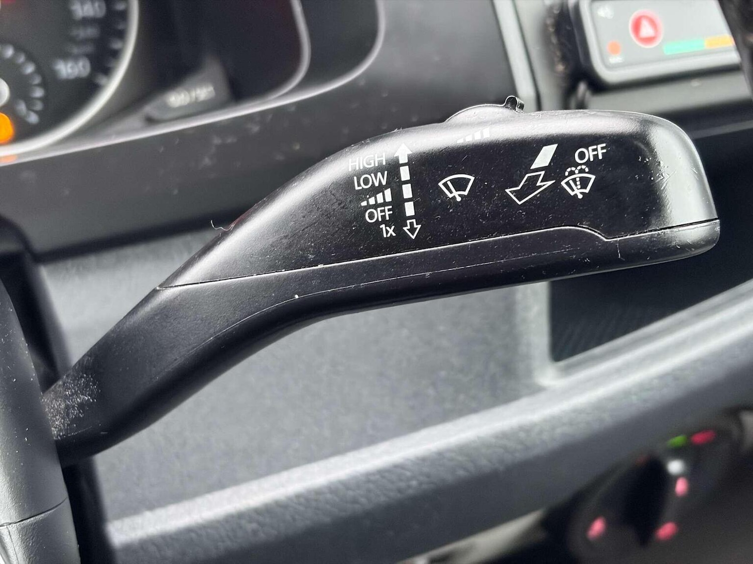 Used Volkswagen Transporter 2019 for sale - 77282710: Photo 31