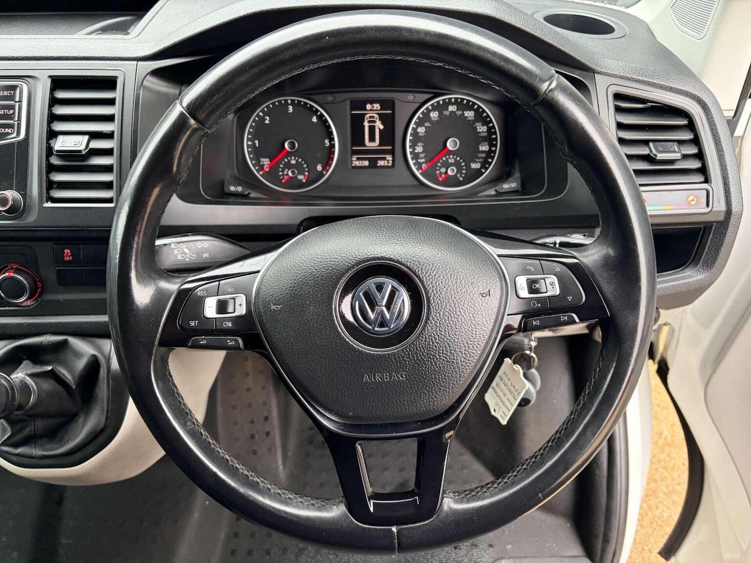Used Volkswagen Transporter 2019 for sale - 77282710: Photo 34