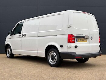 Used Volkswagen Transporter 2019 for sale - 77282710: Photo