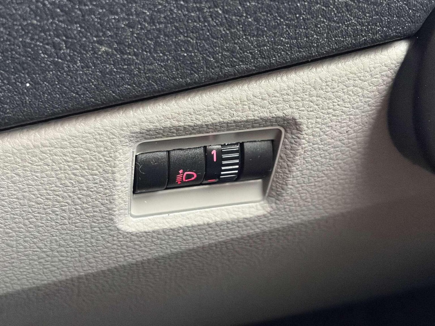 Used Volkswagen Transporter 2019 for sale - 77282710: Photo 46